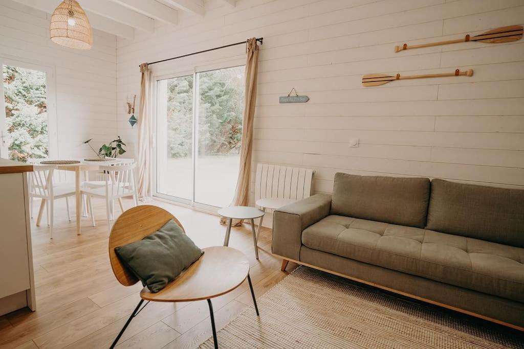 Sous Le Saule, Entre Et Ocean Apartment